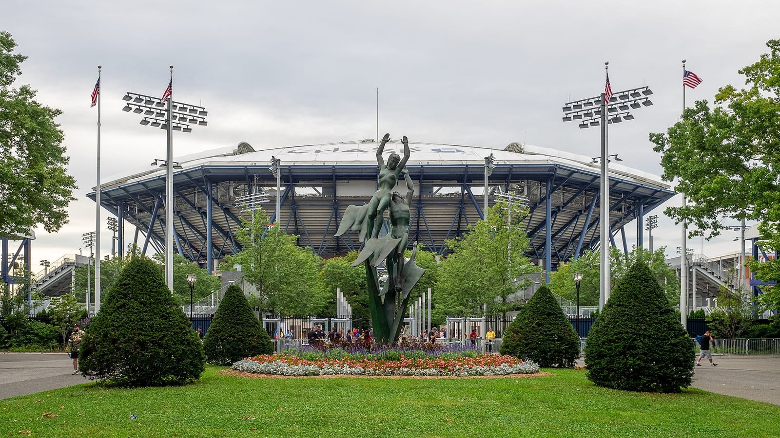 US Open Draws Record 1.14M Fans to Flushing Meadows
