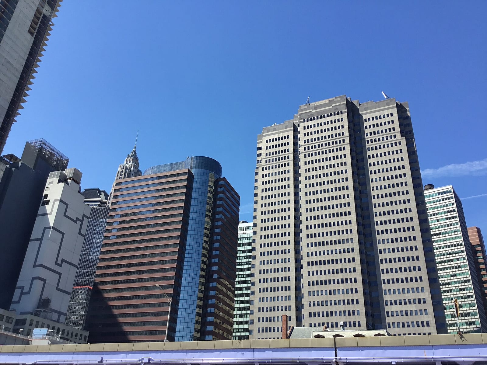 Worldwide Plaza Foreclosure Fight Pits Barnett Against SL Green